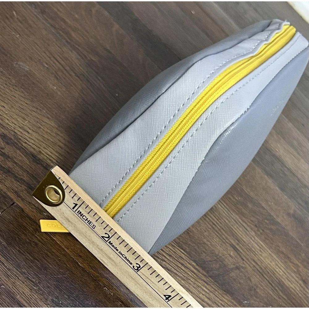Cole Hann Small Men's Dopp Bag Washable Fabric Grey With Yellow Zipper